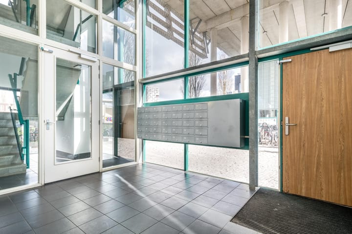 Photo 25 of Borneolaan 205