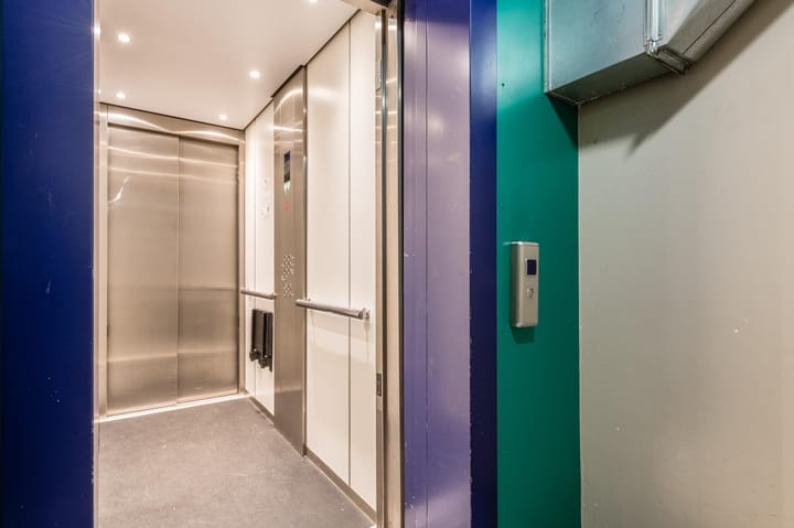 Photo 26 of Borneolaan 205