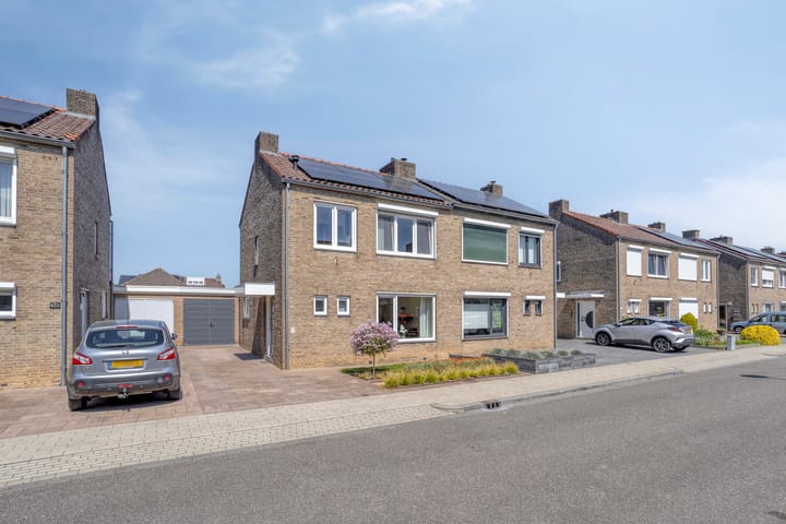 Photo 1 of 12 Septemberstraat 16