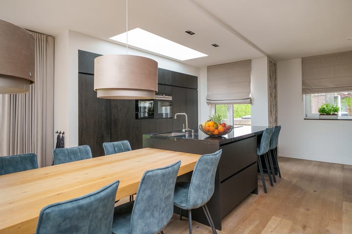 Foto 11 van Joop den Uylstraat 21