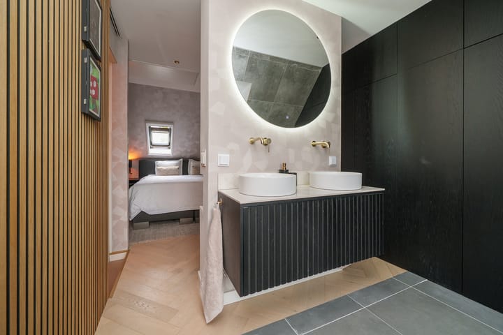 Foto 32 van Joop den Uylstraat 21