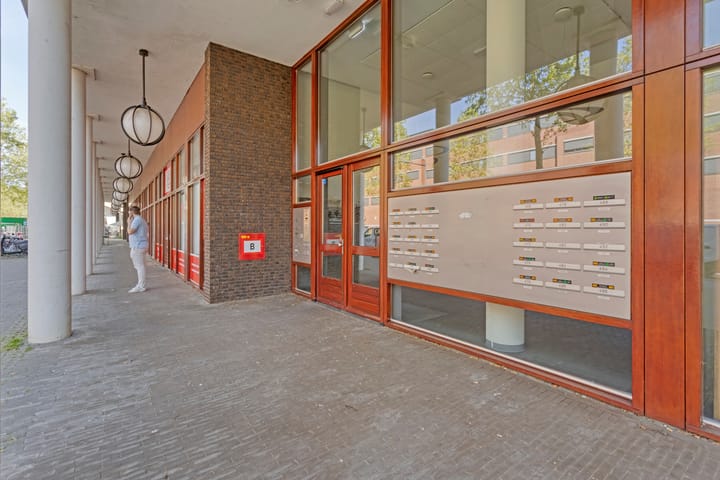 Foto 24 van Onderwijsboulevard 432