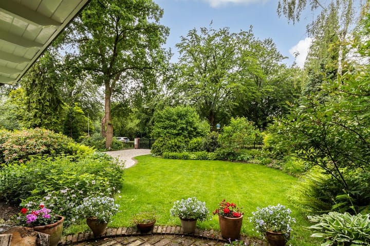 Foto 20 van Bilderdijklaan 4