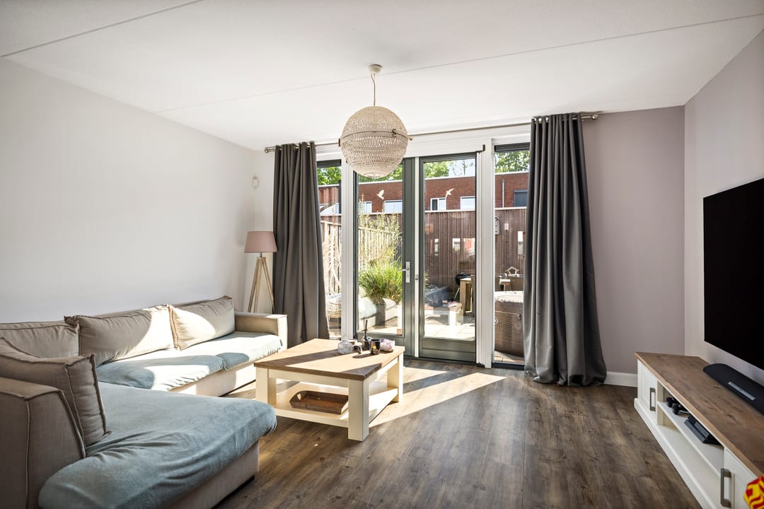 Foto 2 van Van der Willigenstraat 10