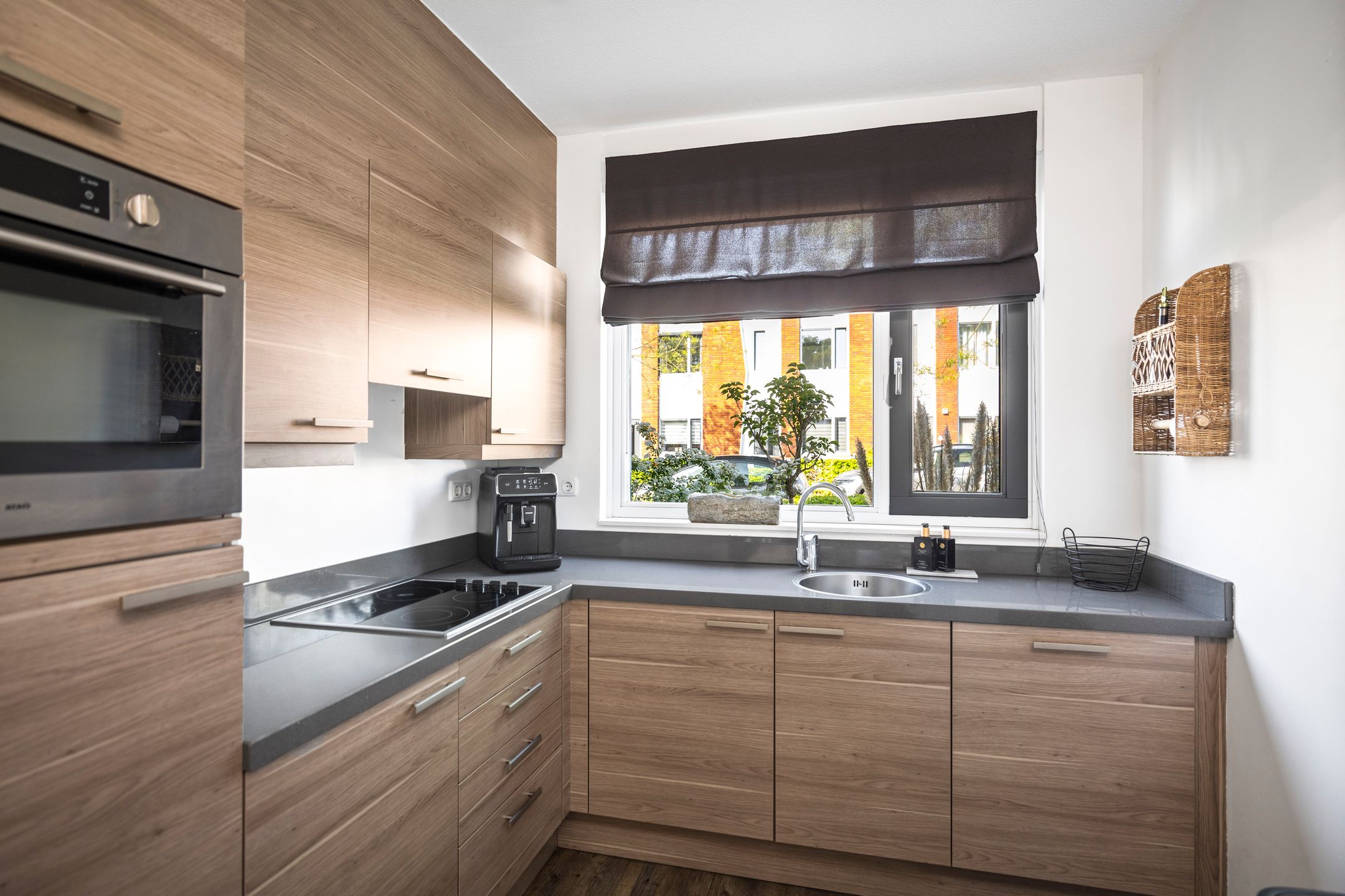 Foto 6 van Van der Willigenstraat 10