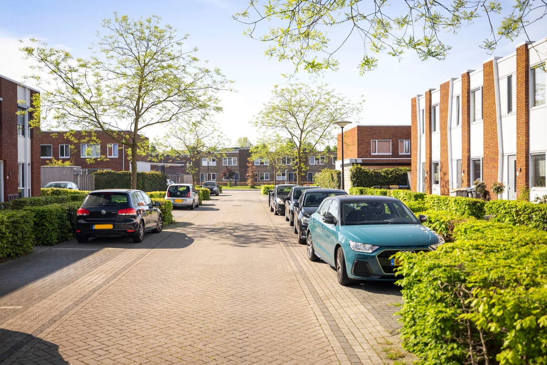 Foto 22 van Van der Willigenstraat 10