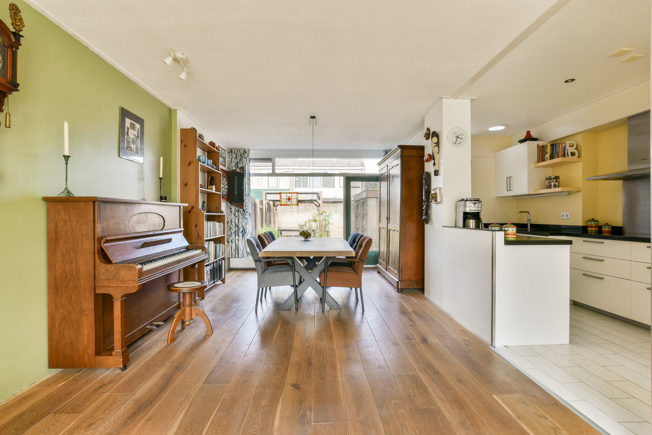 Foto 6 van Linnaeushove 8