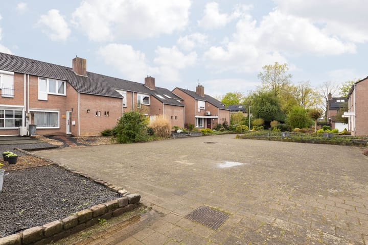 Foto 8 van Sleedoornstraat 12