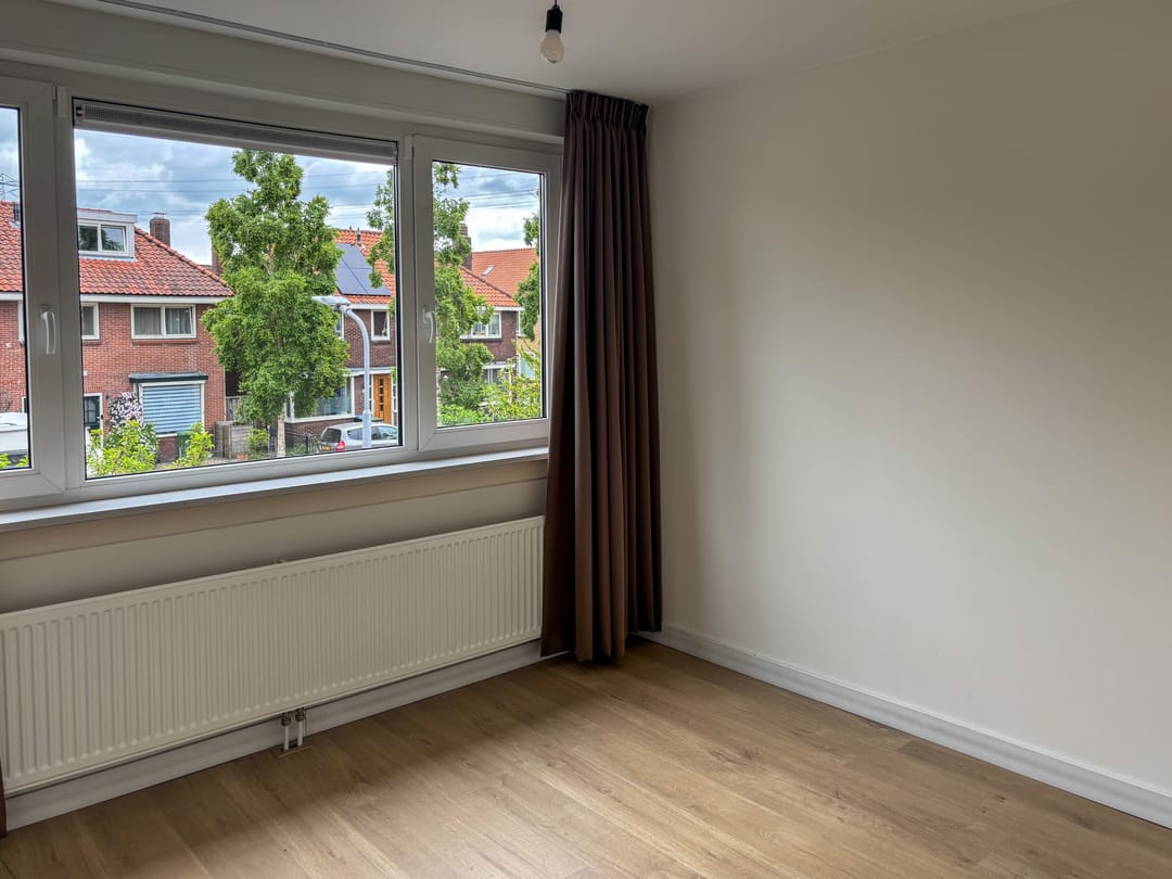 Foto 16 van Anemoonstraat 27