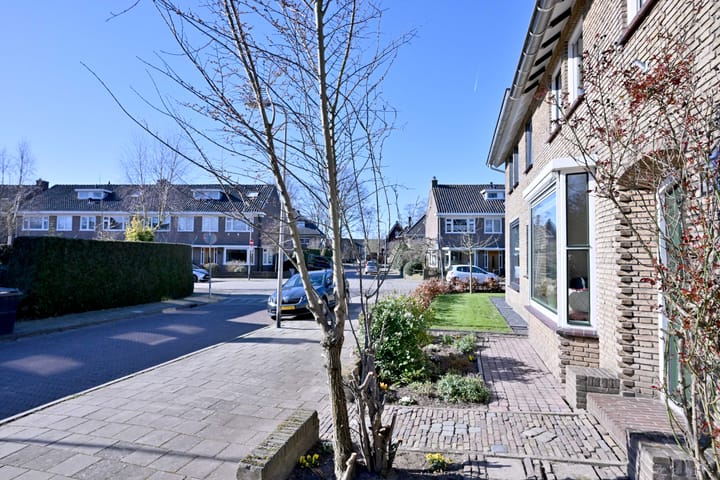 Foto 54 van Evertsstraat 1