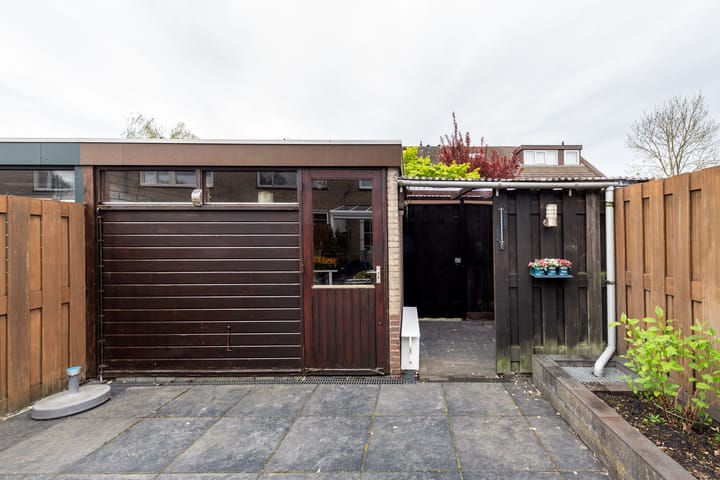 Photo 13 of Söderblomstraat 297