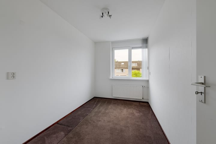 Photo 19 of Söderblomstraat 297