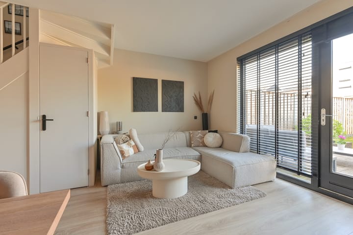 Foto 3 van Atalanta 12