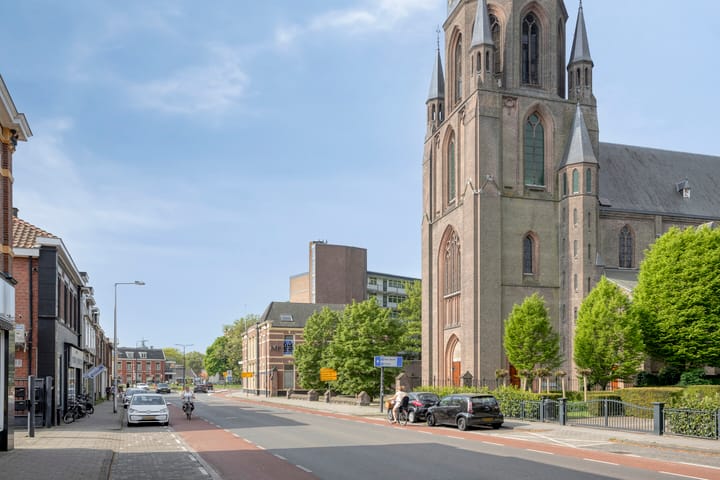 Foto 10 van Oldenzaalsestraat 109-401