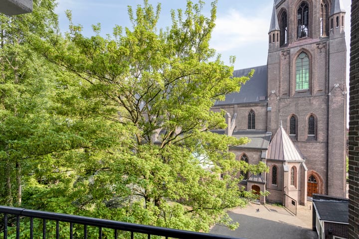 Foto 16 van Oldenzaalsestraat 109-401