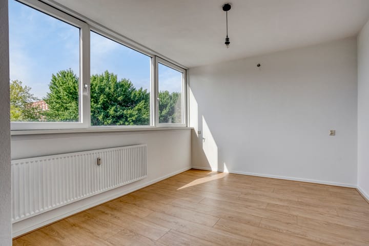 Foto 30 van Oldenzaalsestraat 109-401