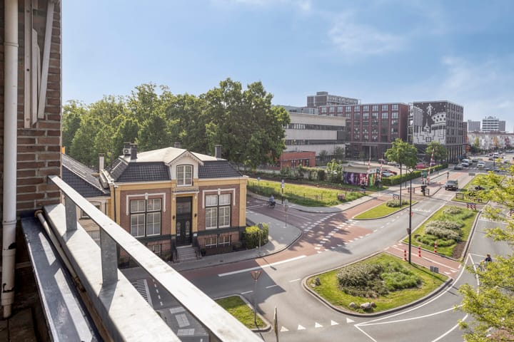 Foto 36 van Oldenzaalsestraat 109-401