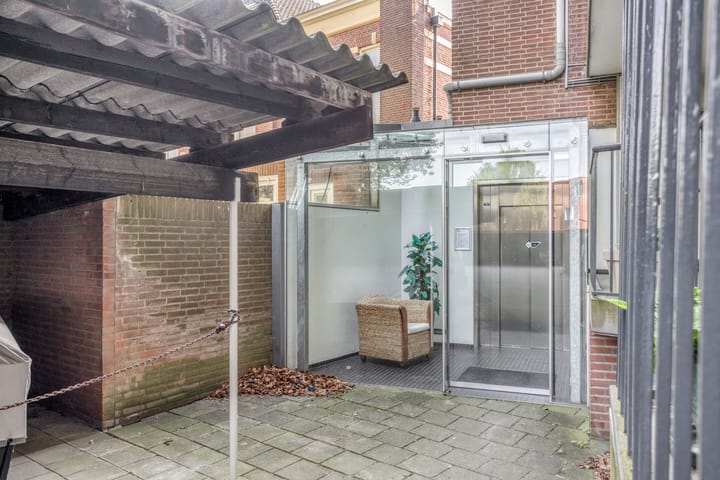 Foto 43 van Oldenzaalsestraat 109-401