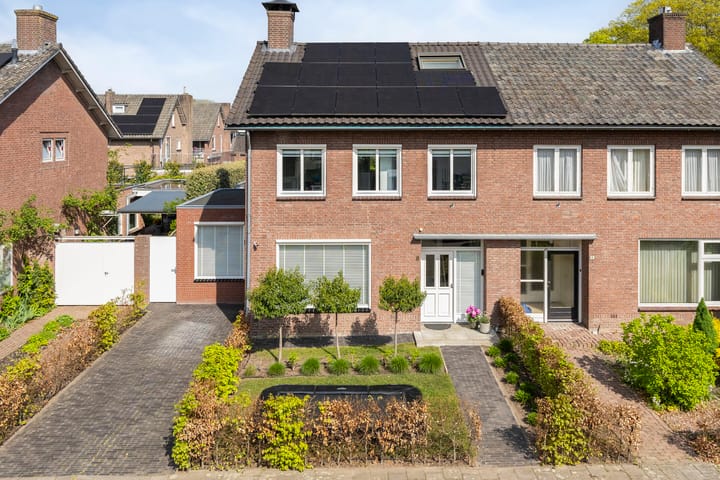 Foto 7 van Einthovenstraat 8