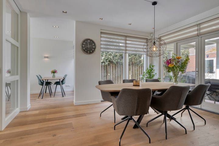 Foto 15 van Einthovenstraat 8