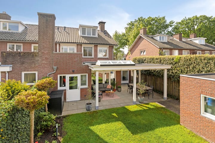 Foto 32 van Einthovenstraat 8