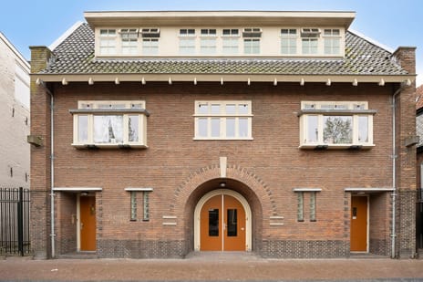 undefined main image