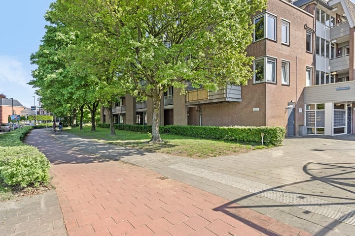 Paukenlaan 75