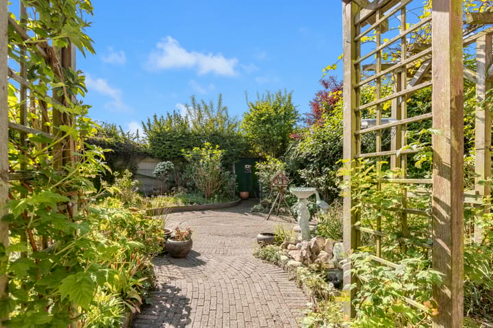 Foto 32 van Duinvlietstraat 6