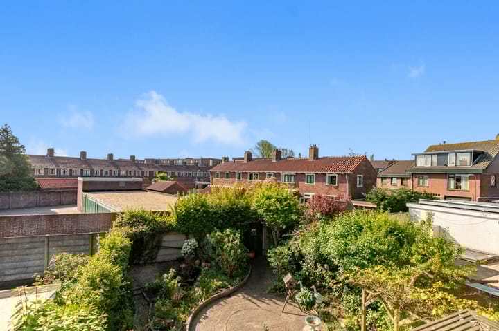 Foto 33 van Duinvlietstraat 6