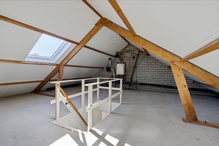 Foto 17 van Cammingastraat 65