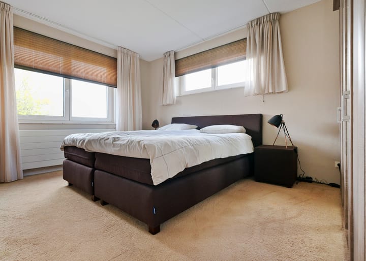 Foto 21 van Marga Klompéland 48