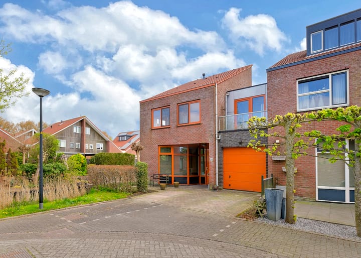 Foto 39 van Marga Klompéland 48