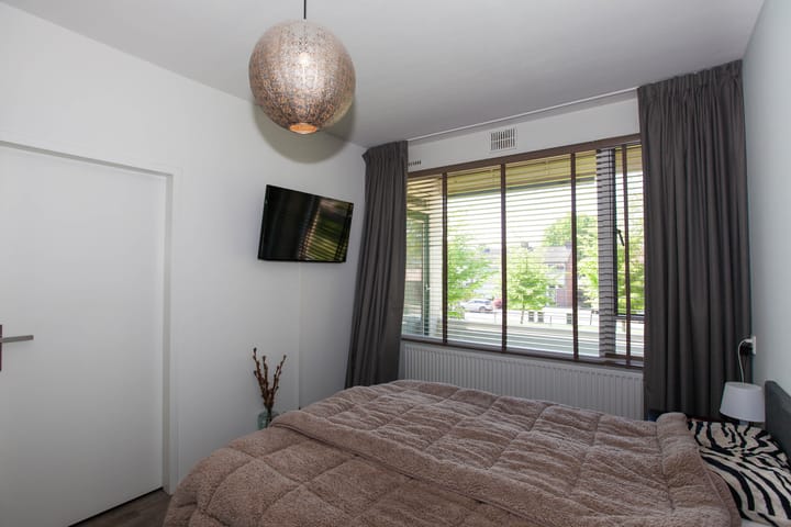 Foto 16 van Joost van den Vondelstraat 29