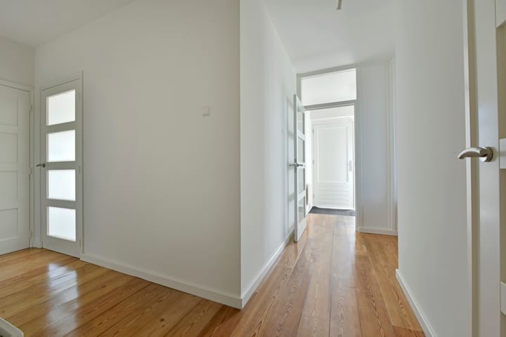 Photo 22 of Oostkanaalweg 19-D