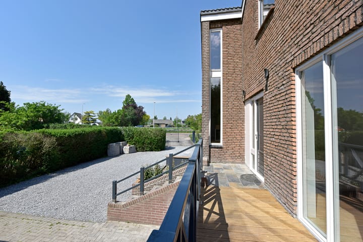 Photo 35 of Oostkanaalweg 19-D