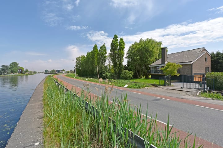 Photo 38 of Oostkanaalweg 19-D