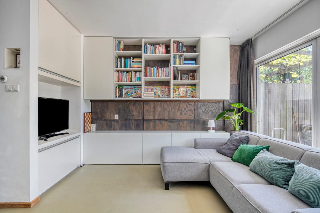 Photo 2 of Oosteinde 30