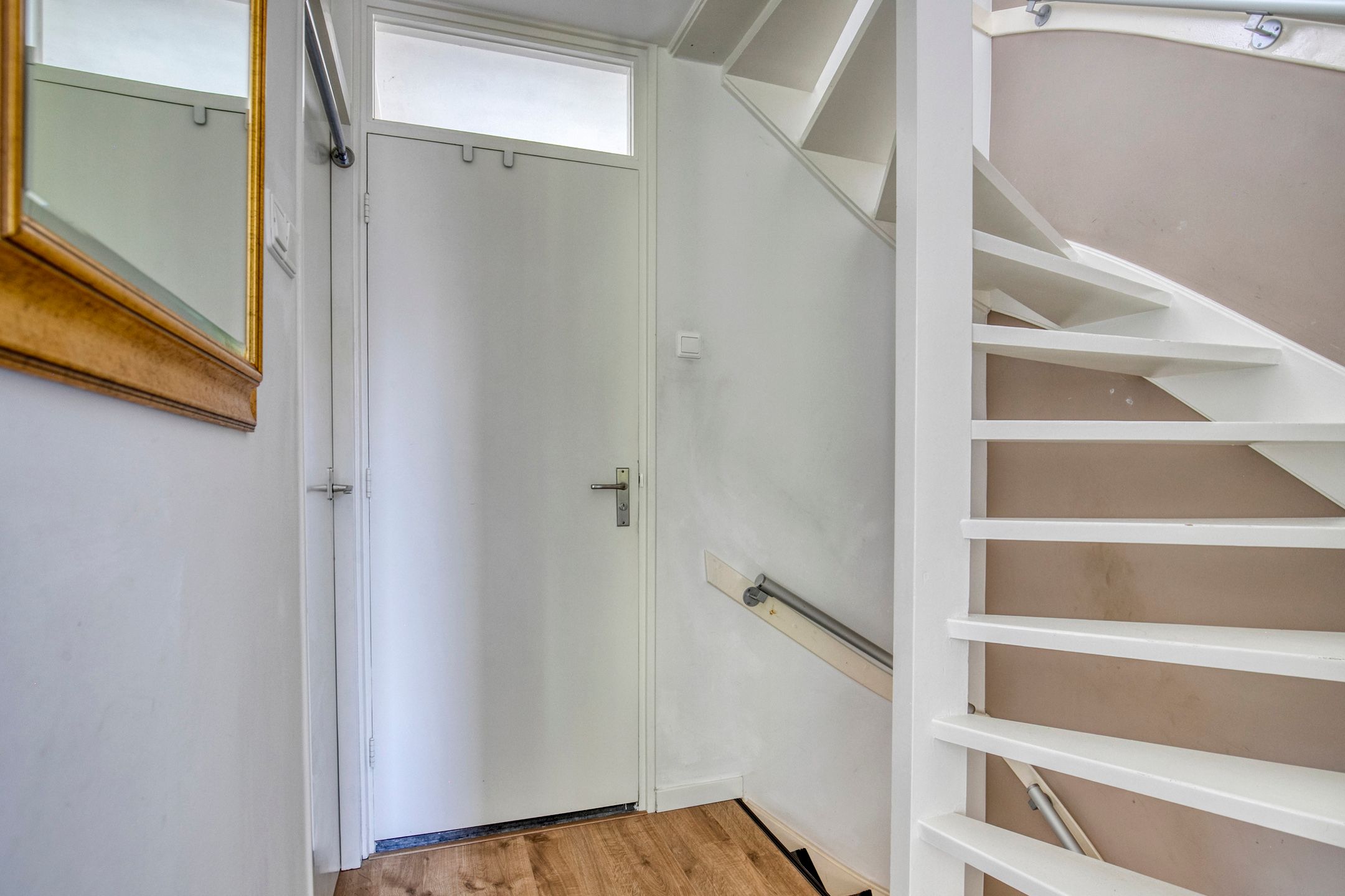 Photo 21 of Oosteinde 30