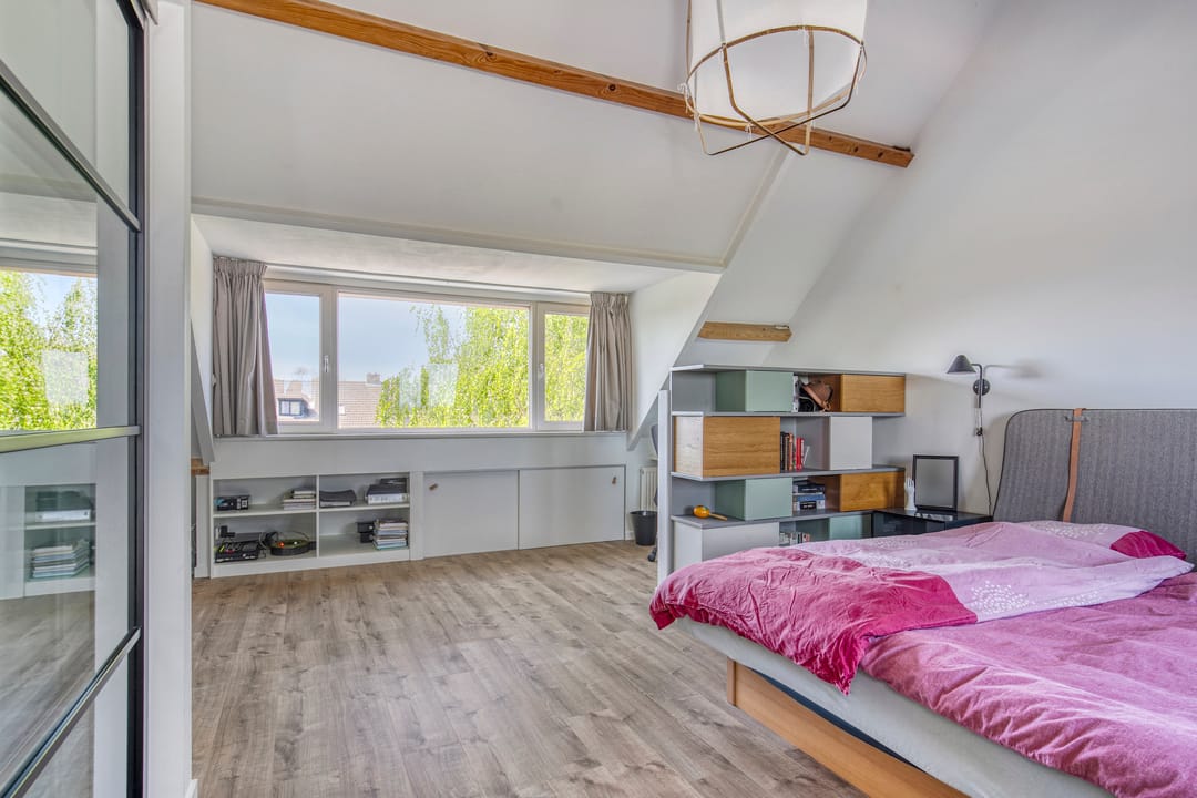 Photo 22 of Oosteinde 30