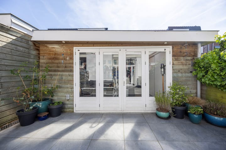 Foto 16 van Borneostraat 28