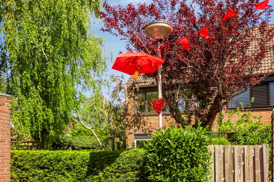 Photo 32 of Oosteinde 30