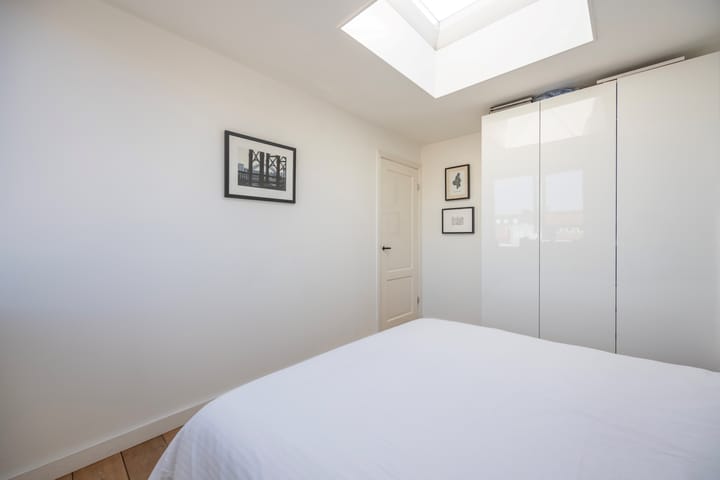 Foto 43 van Borneostraat 28