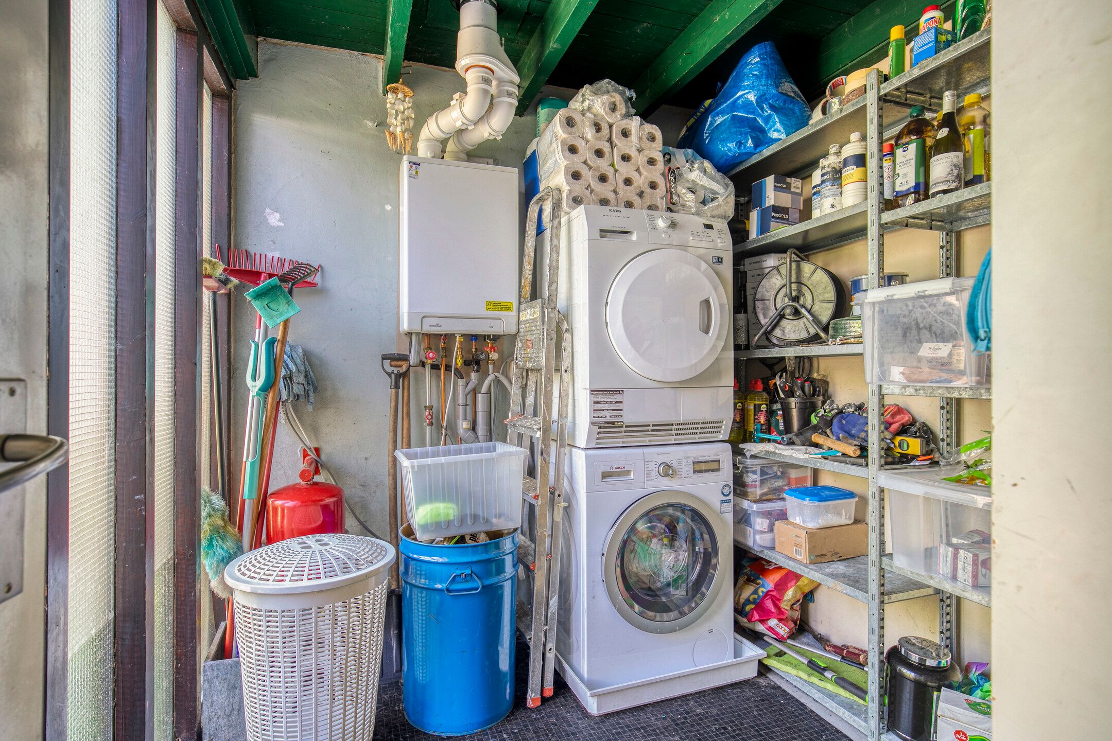 Photo 15 of Oosteinde 30