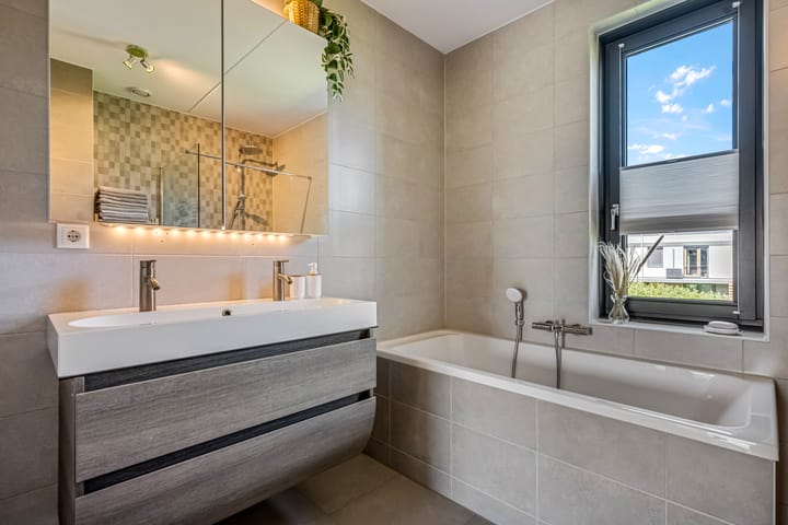 Foto 25 van Ingmar Bergmanpark 48