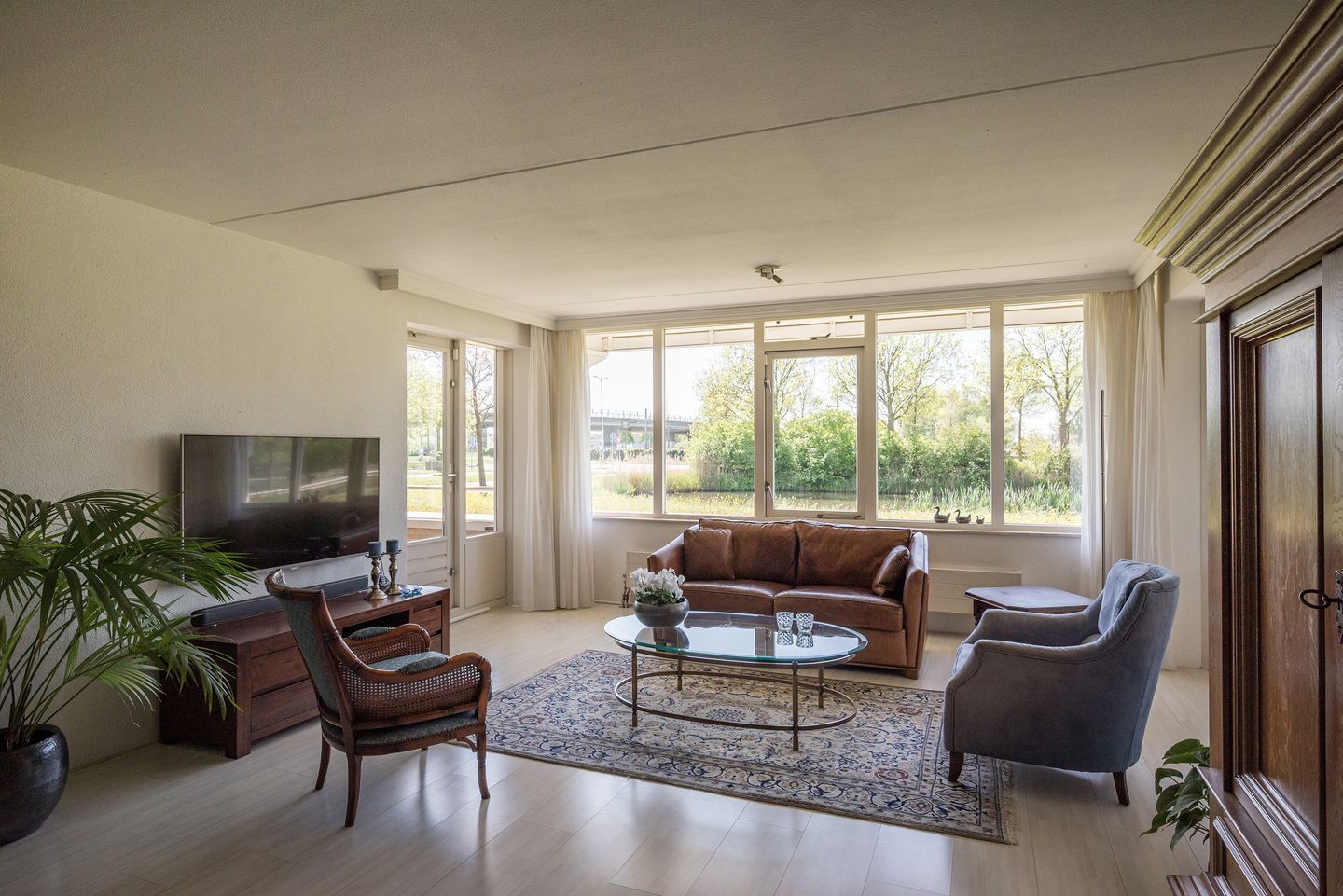 Photo 4 of Jan van Henegouwenstraat 7