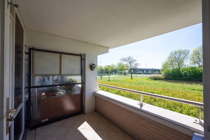 Photo 20 of Jan van Henegouwenstraat 7