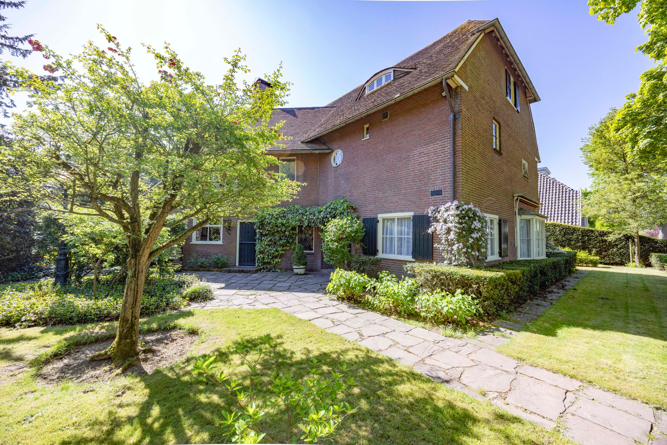 Photo 3 of Bredaseweg 384