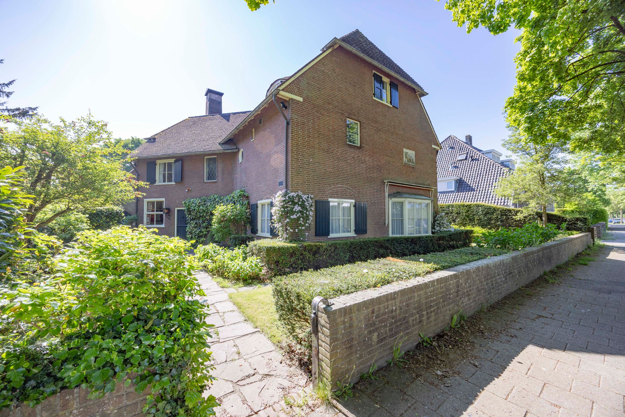 Photo 12 of Bredaseweg 384