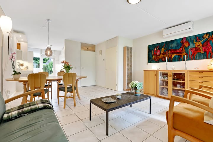 Foto 7 van Golda Meirsingel 15