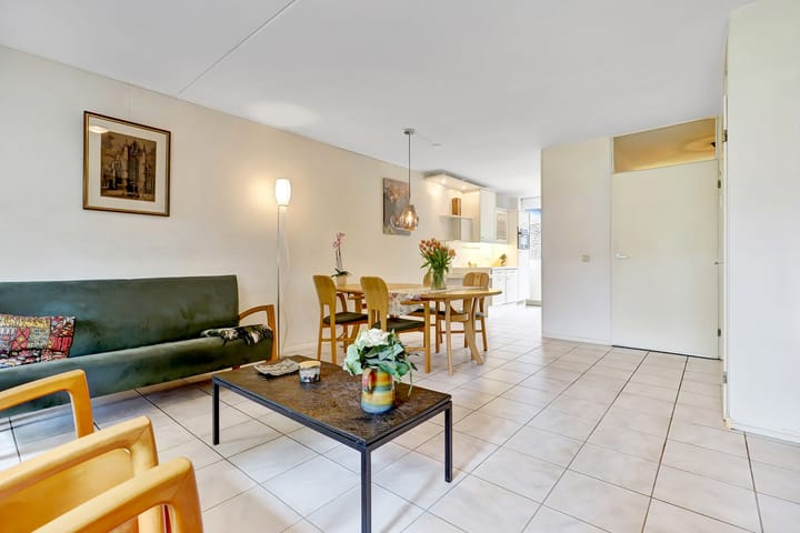 Foto 8 van Golda Meirsingel 15